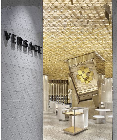 versace sostenibilità